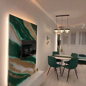  Apartman Emerald Magyarország