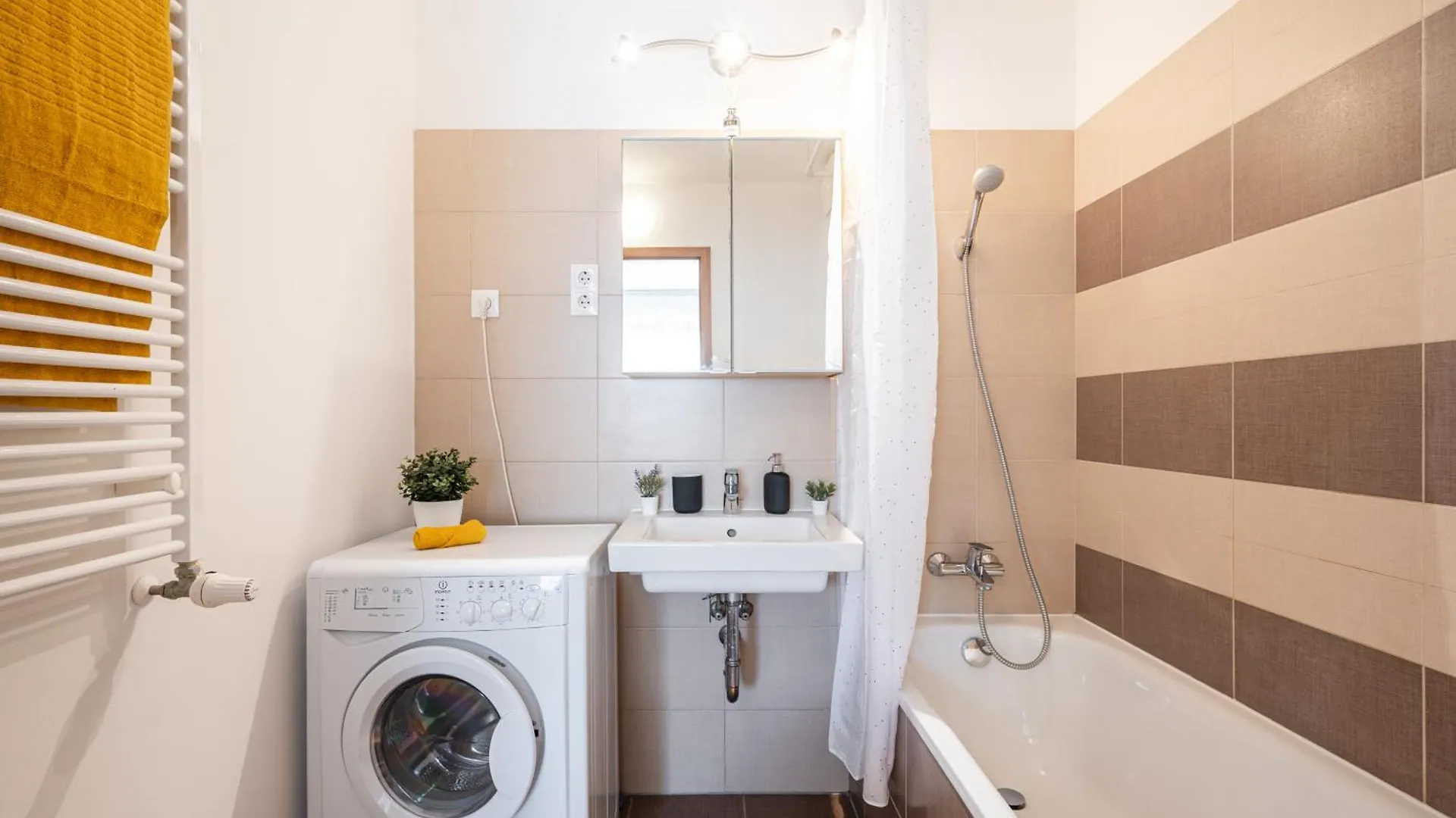 Harmony Hideaway Apartment Budapest Hungary