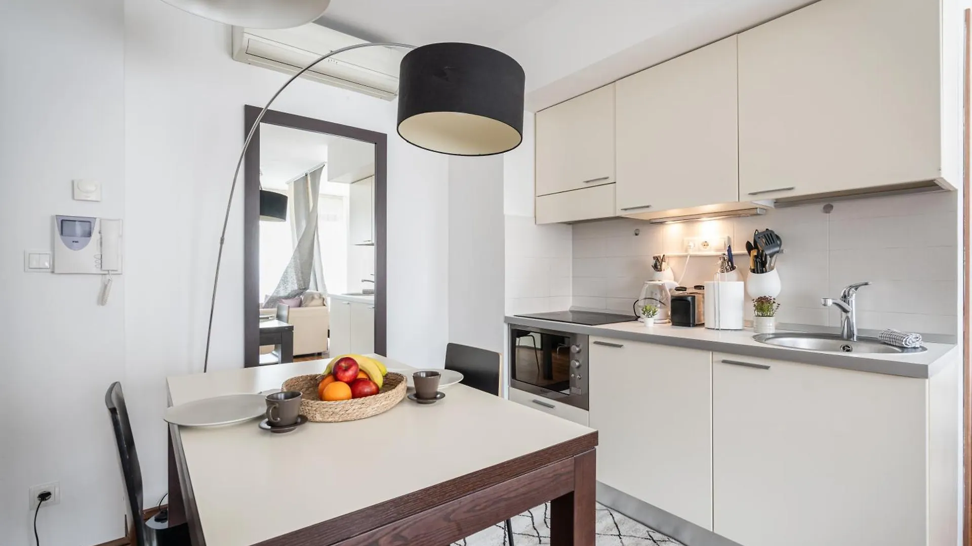 Harmony Hideaway Apartment Budapest 0*,  Hungary